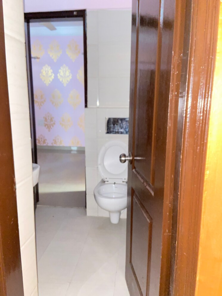 Bathroom, ambala highway 3 Bedroom 1750 Sq.Ft. Apartment In Ambala Highway Zirakpur 7921152