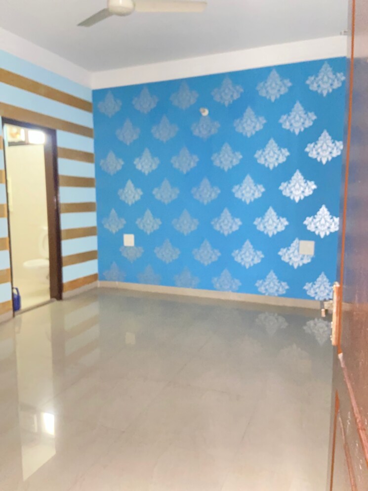 Room, ambala highway 3 Bedroom 1750 Sq.Ft. Apartment In Ambala Highway Zirakpur 7921152