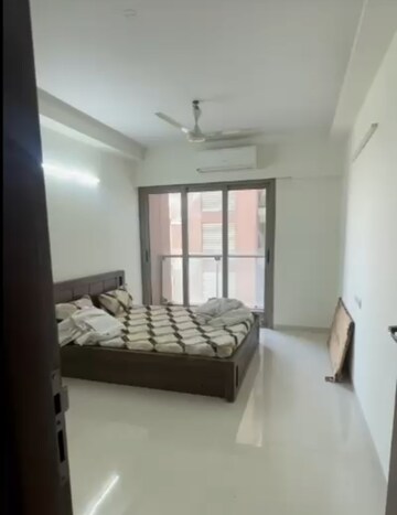 4 BHK Apartment For Rent in Adani Western Heights Sky Apartments, Andheri West