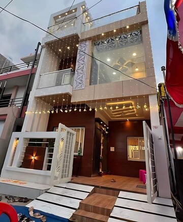 3 BHK Independent House For Sale in Gomti Nagar