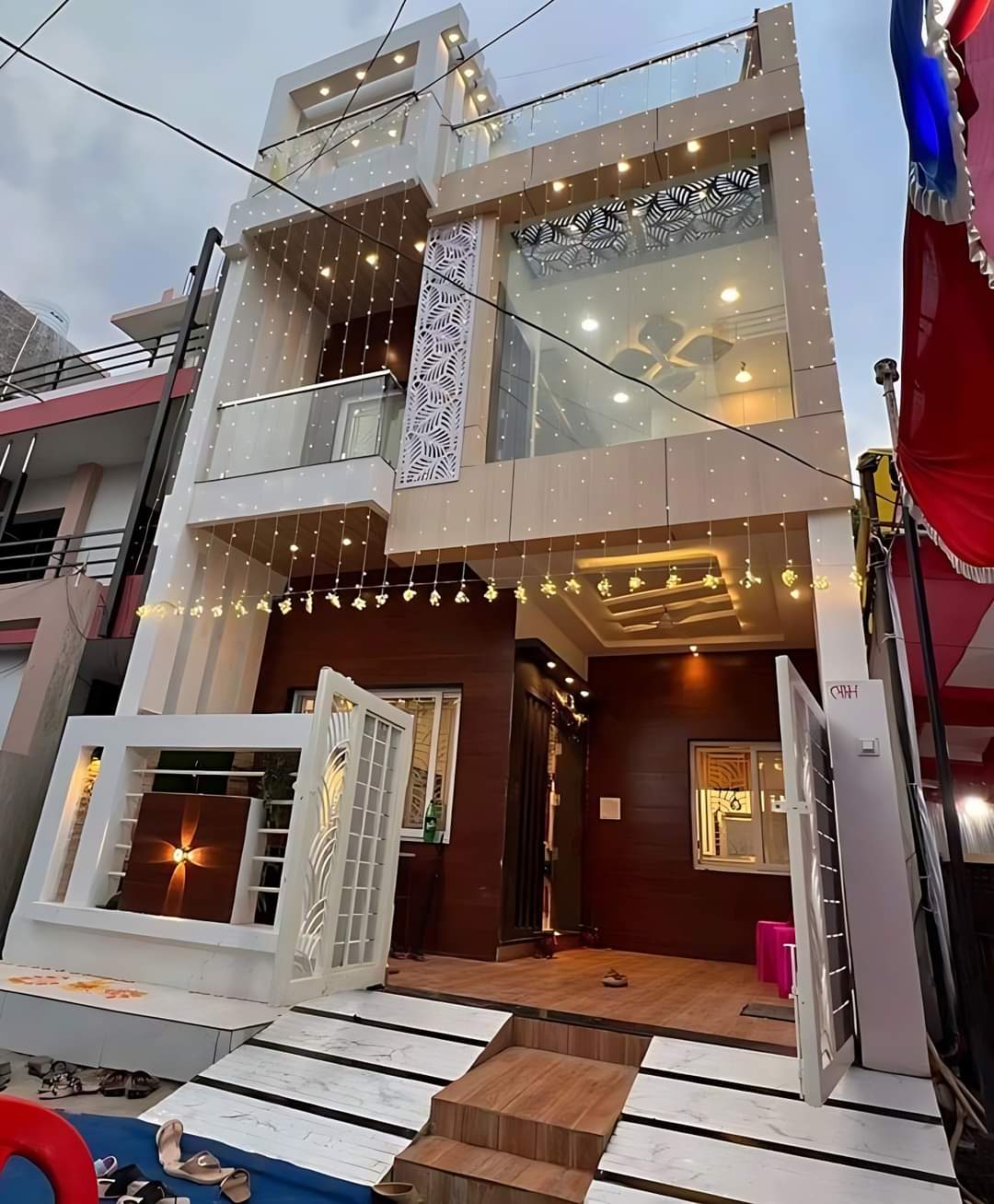 3 BHK + Pooja Room,Servant Room,Study Room Independent House For Sale in Gomti Nagar