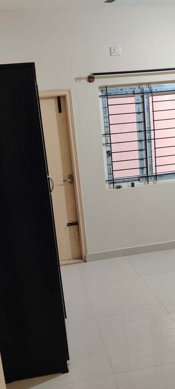 Room in 3 BHK Apartment at Chikkabellandur – for Rent