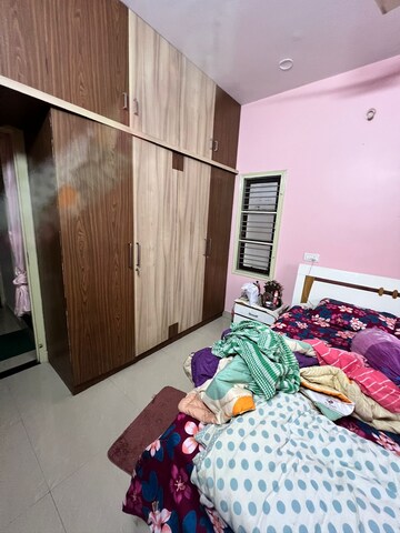 Bedroom in 6+ BHK Independent House at Kammanahalli – for Sale