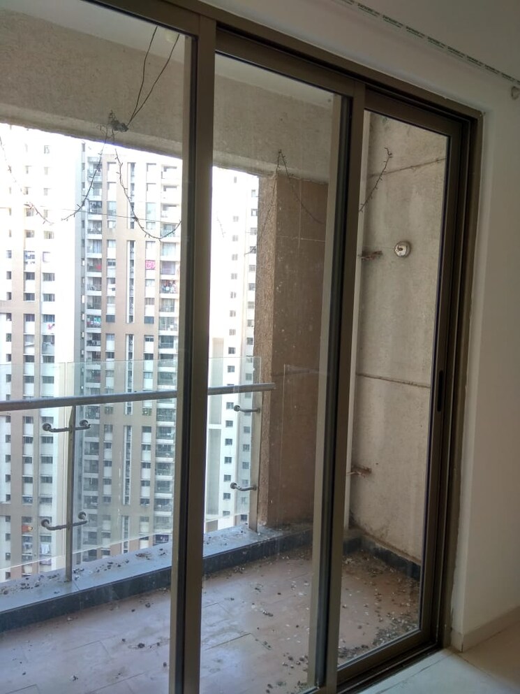 undefined, lodha-splendora 3 Bedroom 1124 Sq.Ft. Apartment In Ghodbunder Road Thane 7921296