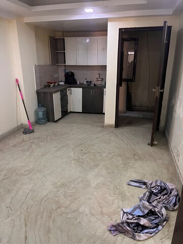 Living Room in 2 BHK Builder Floor at Chattarpur – for Rent
