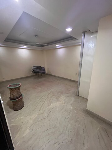 Room in 2 BHK Builder Floor at Chattarpur – for Rent