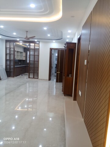 Room in 2 BHK Independent House at Dayanand Vihar – for Rent