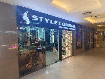  Showroom – Exterior View View at New Town - for Rent