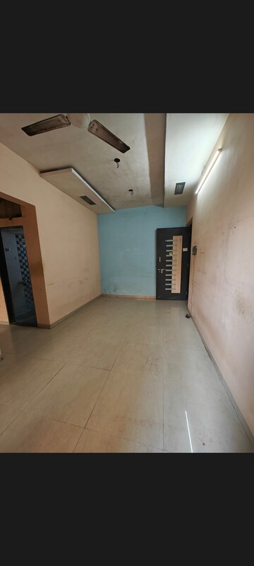 Room in 1 BHK Apartment at Sahakar Heights, Mira Road – for Sale