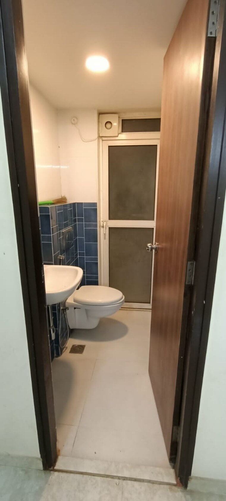 Bathroom, lodha-amara 1 Bedroom 472 Sq.Ft. Apartment In Kolshet Road Thane 7921369