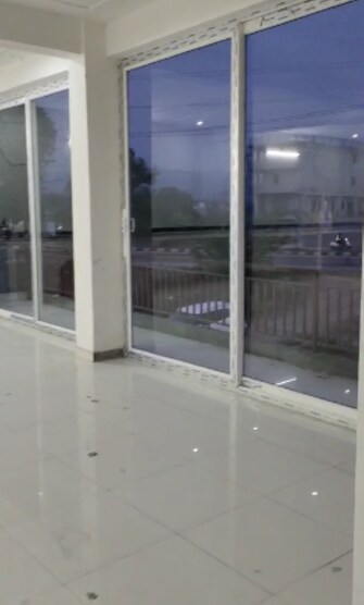 Commercial Showroom 1800 Sq.Ft. For Rent in Resham Majri Grant Dehradun  7916175