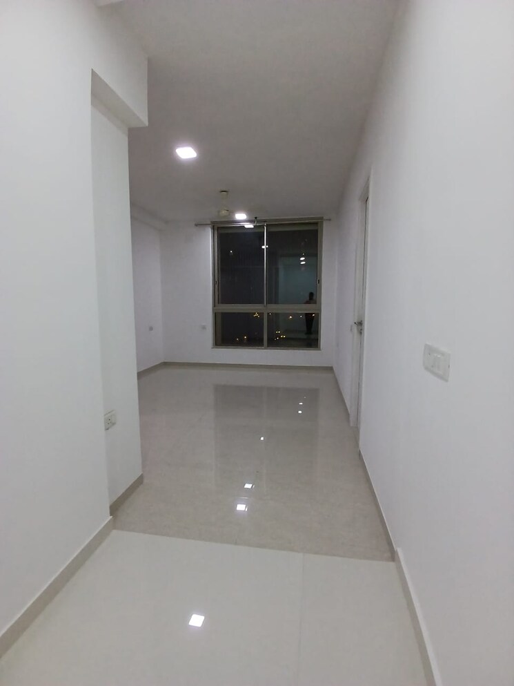 undefined, hiranandani-estate-pelican 2 Bedroom 711 Sq.Ft. Apartment In Ghodbunder Road Thane 7921408