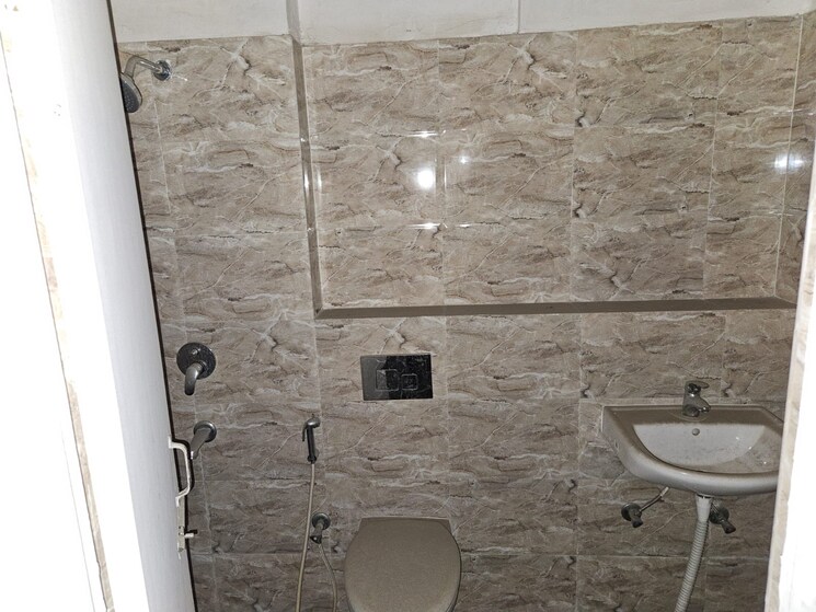 Bathroom, magnolia-oxygen 2 Bedroom 1000 Sq.Ft. Apartment In Rajarhat Kolkata 7921455