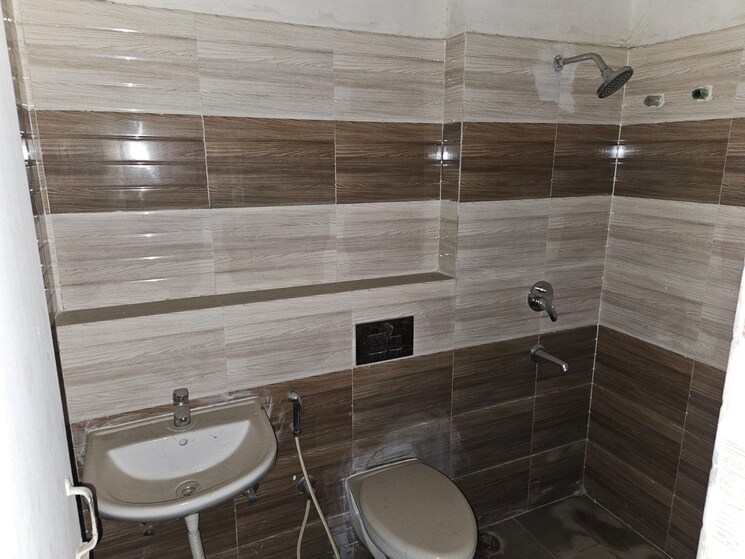 Bathroom, magnolia-oxygen 2 Bedroom 1000 Sq.Ft. Apartment In Rajarhat Kolkata 7921455