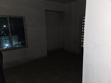 Room in 2 BHK Apartment at Magnolia Oxygen, Rajarhat – for Sale