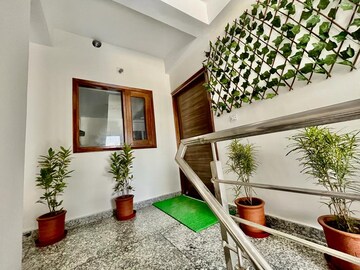  1 BHK Apartment at MC Castle, Indiranagar – for Rent