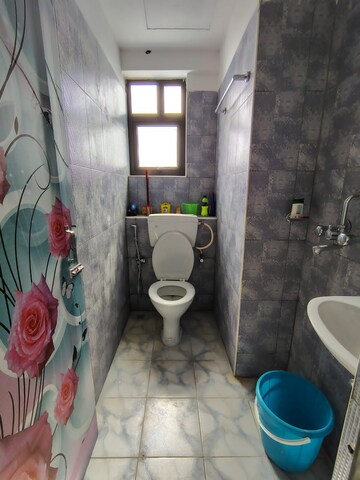 Bathroom in 2 BHK Apartment at Bengal Peerless Avidipta, Em Bypass – for Rent