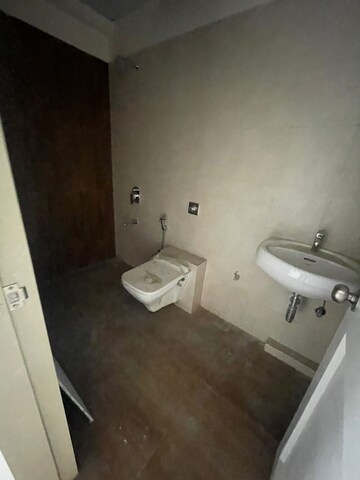 Bathroom in 2 BHK Apartment at Hiranandani Estate – for Rent