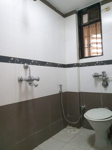 Bathroom in 2 BHK Apartment at Sapphire Court, Andheri West – for Rent