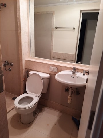 Bathroom in 2.5 BHK Apartment at Hiranandani Estate – for Rent