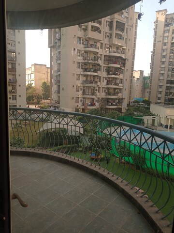 Balcony in 4 BHK Apartment at Vaibhav Khand – for Rent