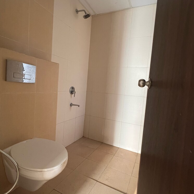Bathroom, shapoorji-pallonji-joyville-hinjewadi 2 Bedroom 592 Sq.Ft. Apartment In Bhoirwadi Pune 7921560