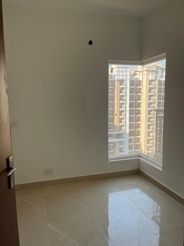 Room in 4 BHK Apartment at Ace Divino, Sector 1 Greater Noida – for Sale