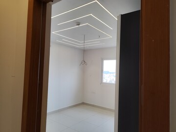 Room in 3 BHK Apartment at INDIS Viva City, Kondapur – for Rent