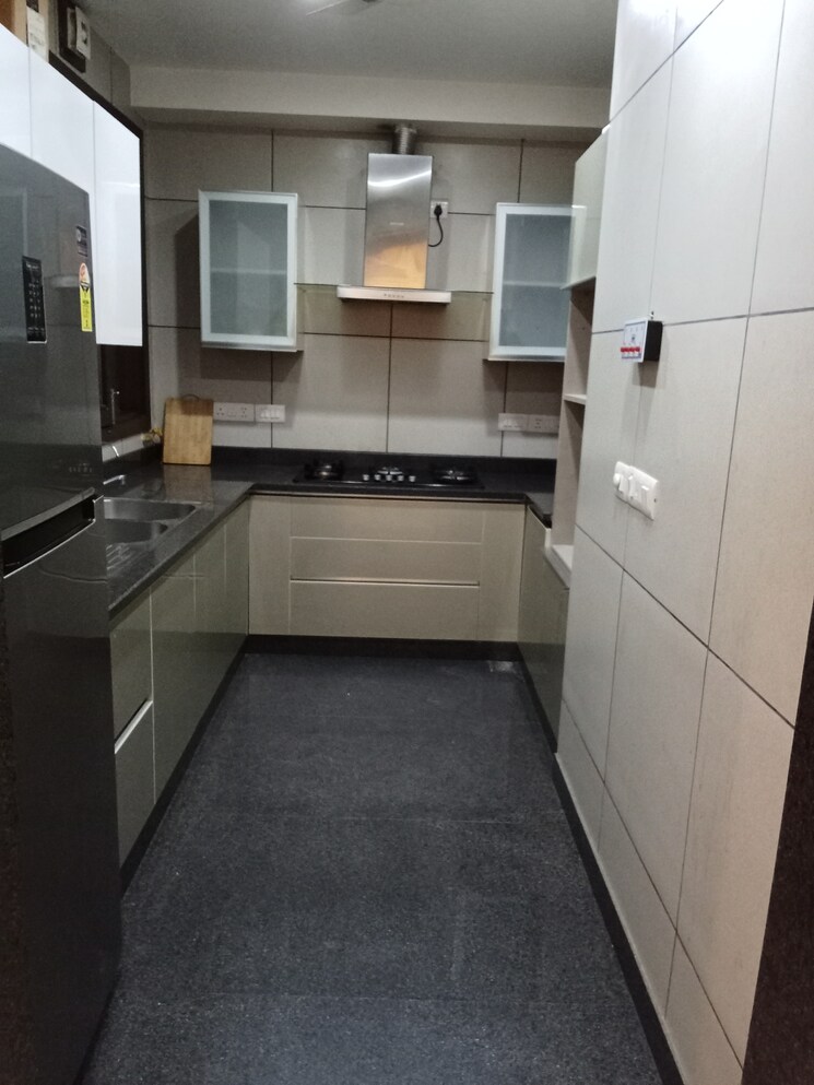 Kitchen, safdarjung enclave 3 Bedroom 1800 Sq.Ft. Builder Floor In Safdarjung Enclave Delhi 7921806