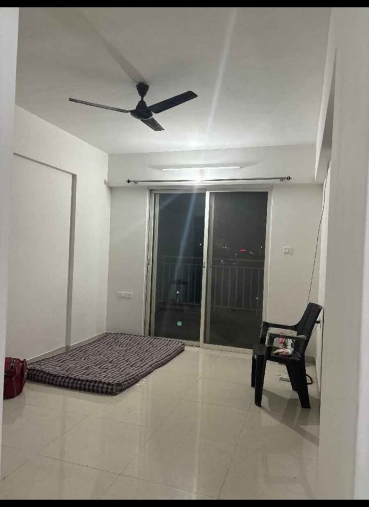 Living Room, metro-satyam-queens-necklace 2 Bedroom 1135 Sq.Ft. Apartment In Kharghar Navi Mumbai 7921823