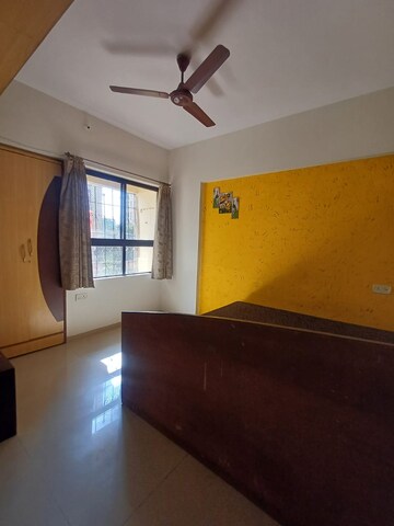 Room in 2 BHK Apartment at Pride Park, Dhokali – for Rent