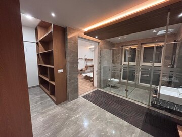 Attached Bathroom in 3.5 BHK Apartment at SNN Clermont, Hebbal – for Rent