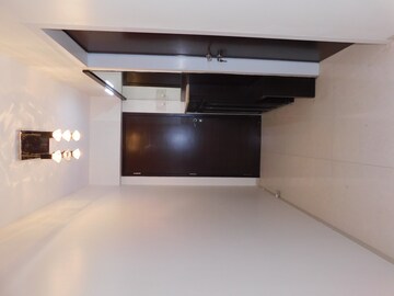 Furnished Amenities in 3 BHK Apartment at Lokhandwala Harmony, Worli – for Rent