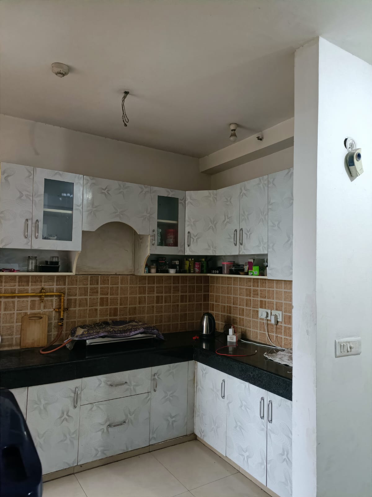 3 BHK + Extra Room Apartment For Sale in Mahagun Mywoods