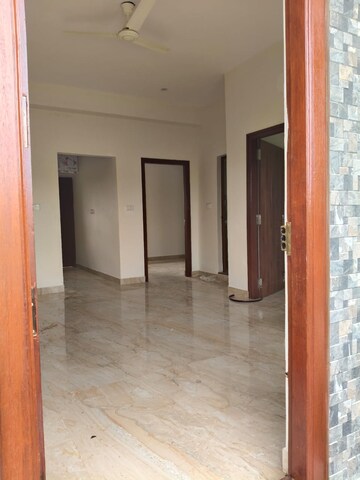 Room in 2 BHK Builder Floor at Nagondanahalli – for Rent
