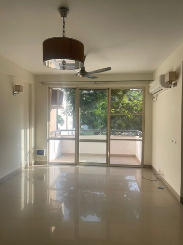 Kitchen in 3.5 BHK Apartment at Vipul Greens, Sector 48 – for Rent