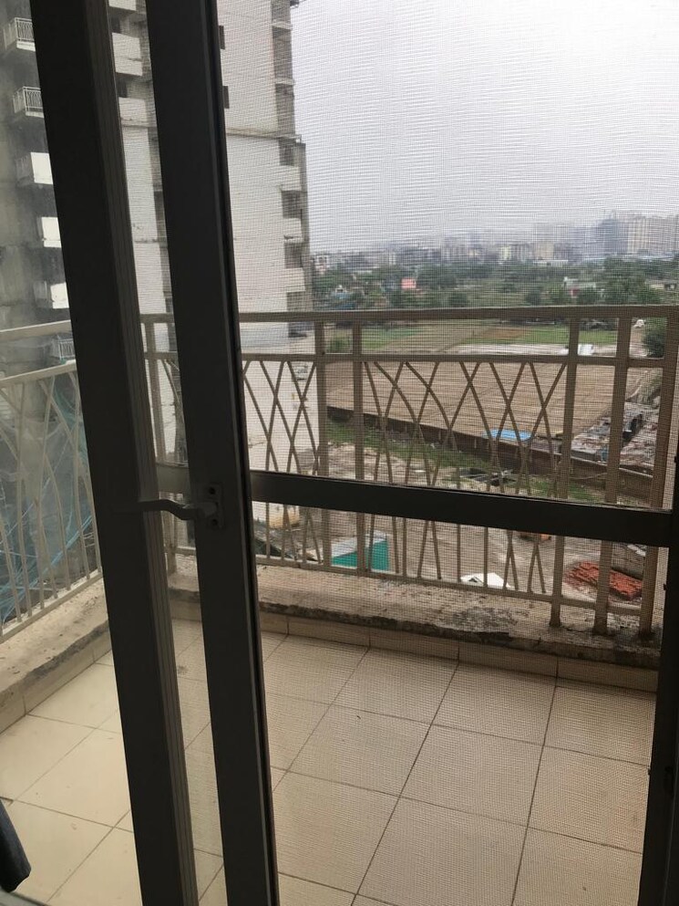 Balcony, galaxy-north-avenue 2 Bedroom 905 Sq.Ft. Apartment In Gaur City 2  Greater Noida 7922076