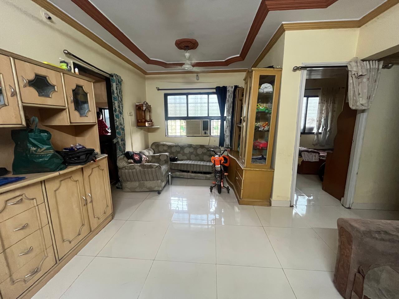 2 BHK + Pooja Room,Servant Room,Study Room Apartment For Sale in Regal Paradise