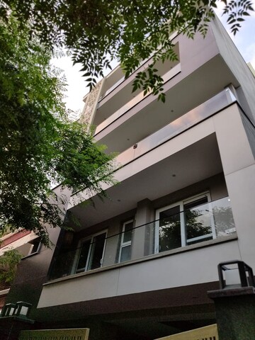 3 BHK Builder Floor For Rent in DLF City Gurgaon, Sector 27