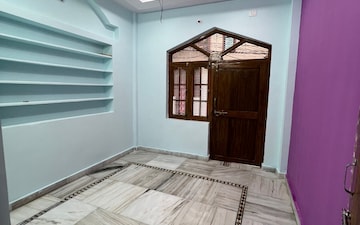 Plot For Sale in Hauz Khas