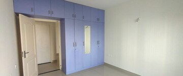 Room in 2 BHK Apartment at Brigade Altamont, Hennur – for Rent