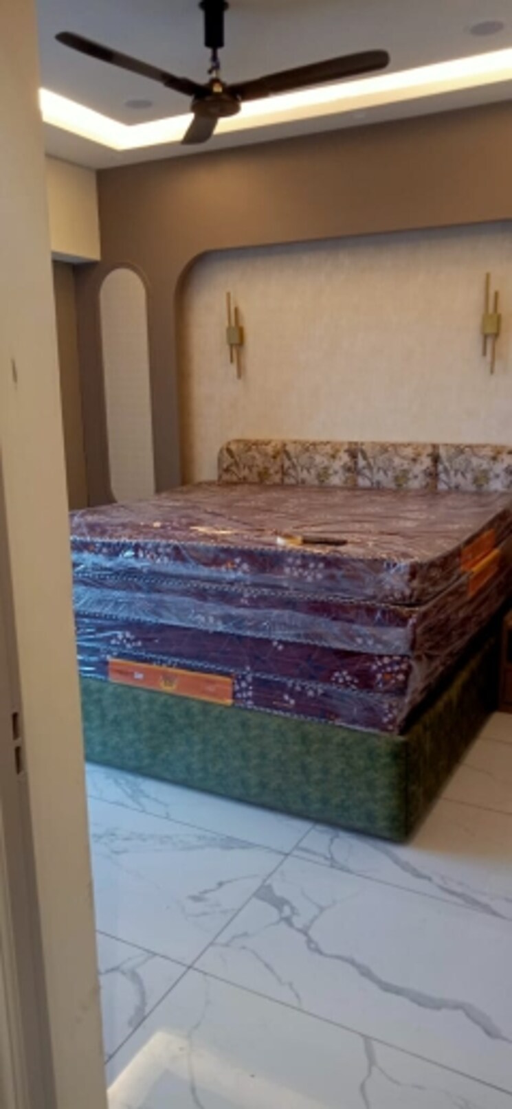 Master Bedroom, vrinda-heritage-skyward 4 Bedroom 2018 Sq.Ft. Apartment In Sector 1 Greater Noida Greater Noida 7922227