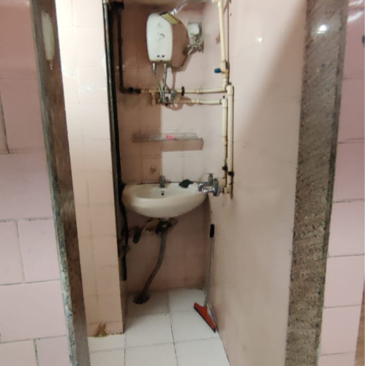 Bathroom, greenfield-rocks-chs 1 Bedroom 532 Sq.Ft. Apartment In Poonam Nagar Mumbai 7922215