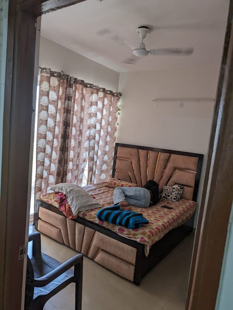 Bedroom, mahagun-mywoods-ii 2 Bedroom 1100 Sq.Ft. Apartment In Sector 16c Greater Noida Greater Noida 7922331