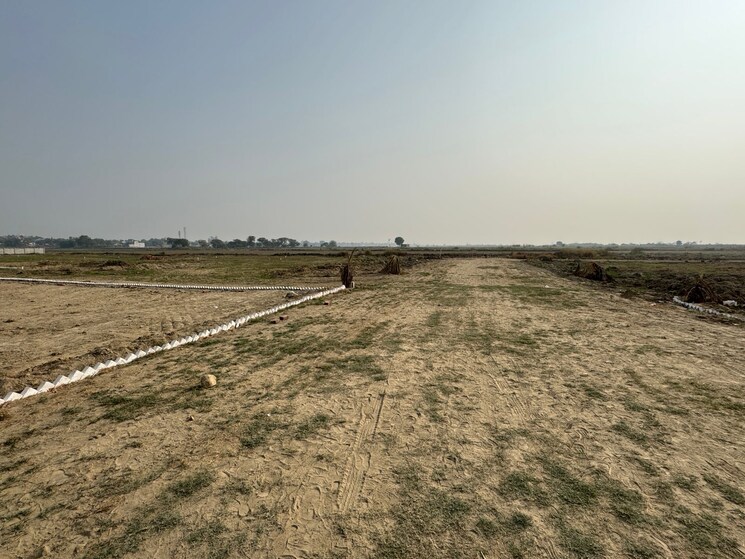 undefined, jewar  100 Sq.Yd. Plot In Jewar Greater Noida 7922352