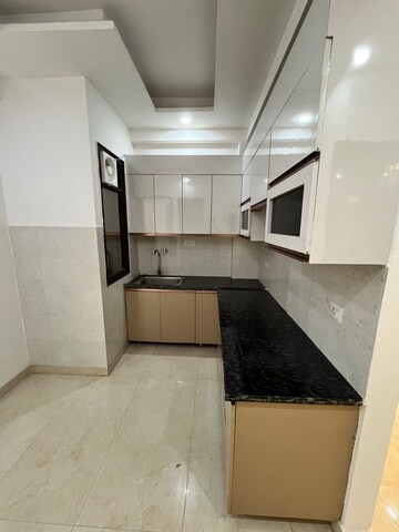 Kitchen in 3 BHK Apartment at Palam Vihar Residents Association, Palam Vihar – for Rent