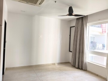 Room in 3 BHK Apartment at My Home Bhooja, Hi Tech City – for Rent