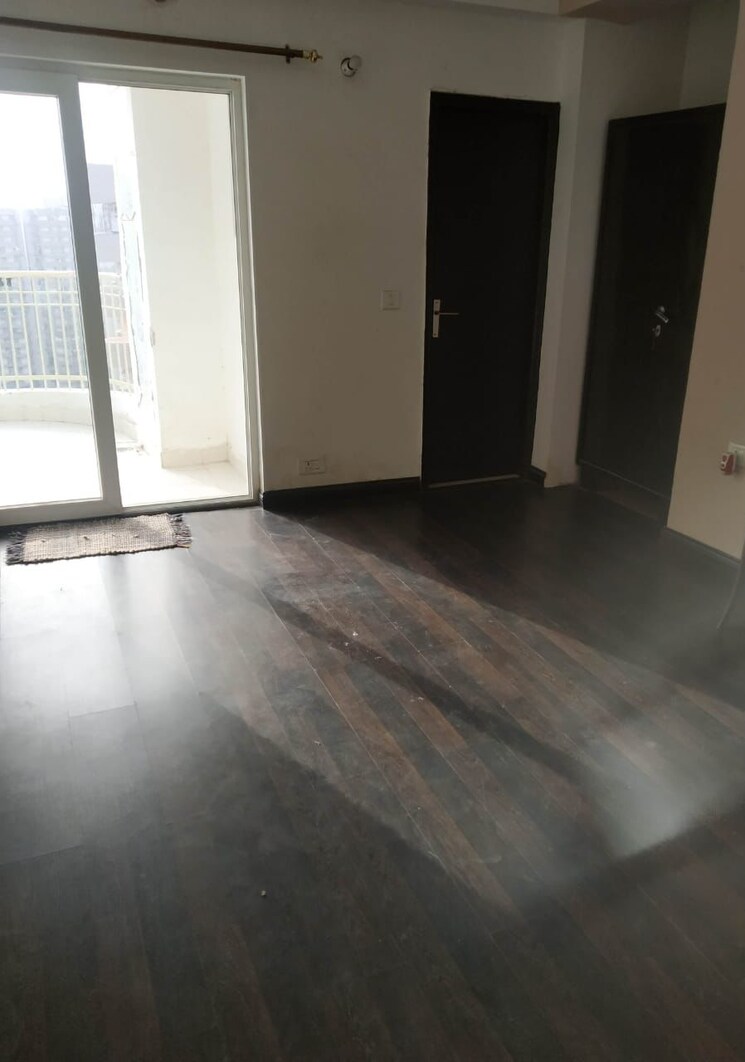 Room, nimbus-the-hyde-park 2 Bedroom 1080 Sq.Ft. Apartment In Sector 78 Noida 7922426