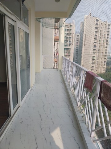 Balcony in 3 BHK Apartment at Amrapali Eden Park, Sector 50 – for Rent