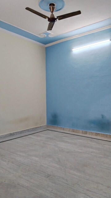 Room in 1 RK Builder Floor at Saket – for Rent